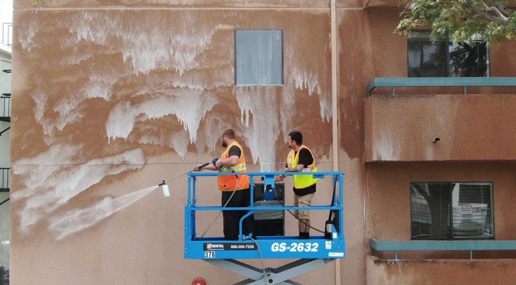 exterior building commercial pressure washing in los angeles
