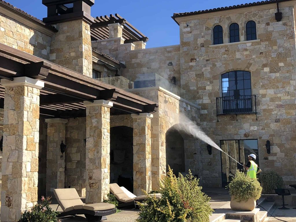 External How POwer Washing at a Mansion in Los Angeles